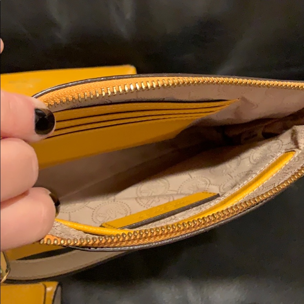 Authentic Michael Kors - image 7